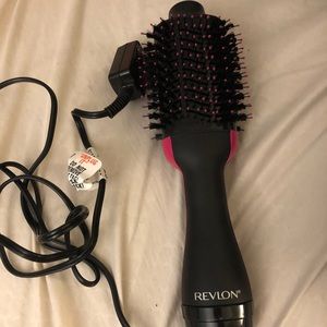 Revlon one-step volumizer hair dryer